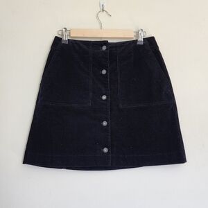 Uniqlo Full-Button Closure Velvet Mini Skirt  size 4